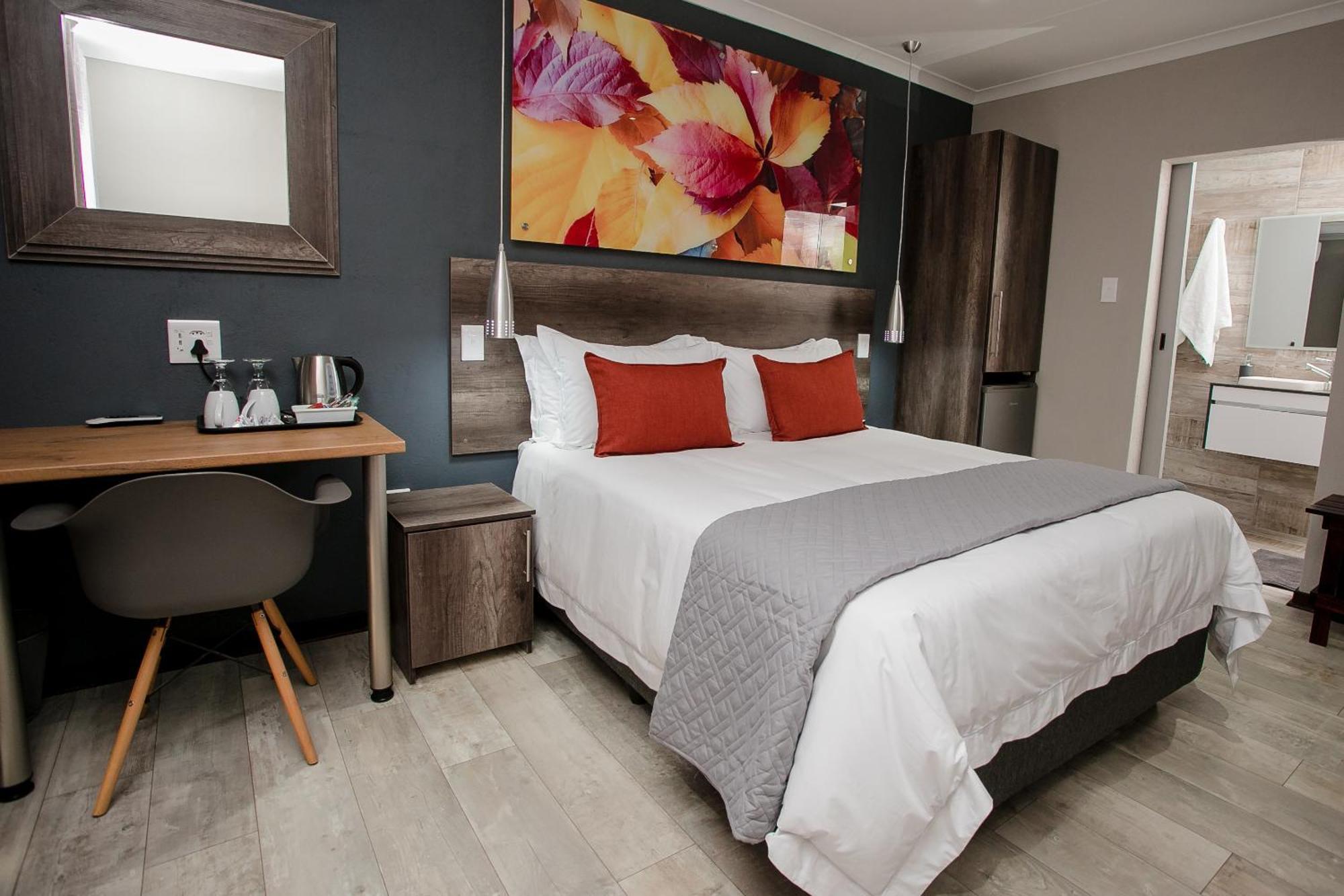 Vinique Guesthouse Mbombela Bagian luar foto